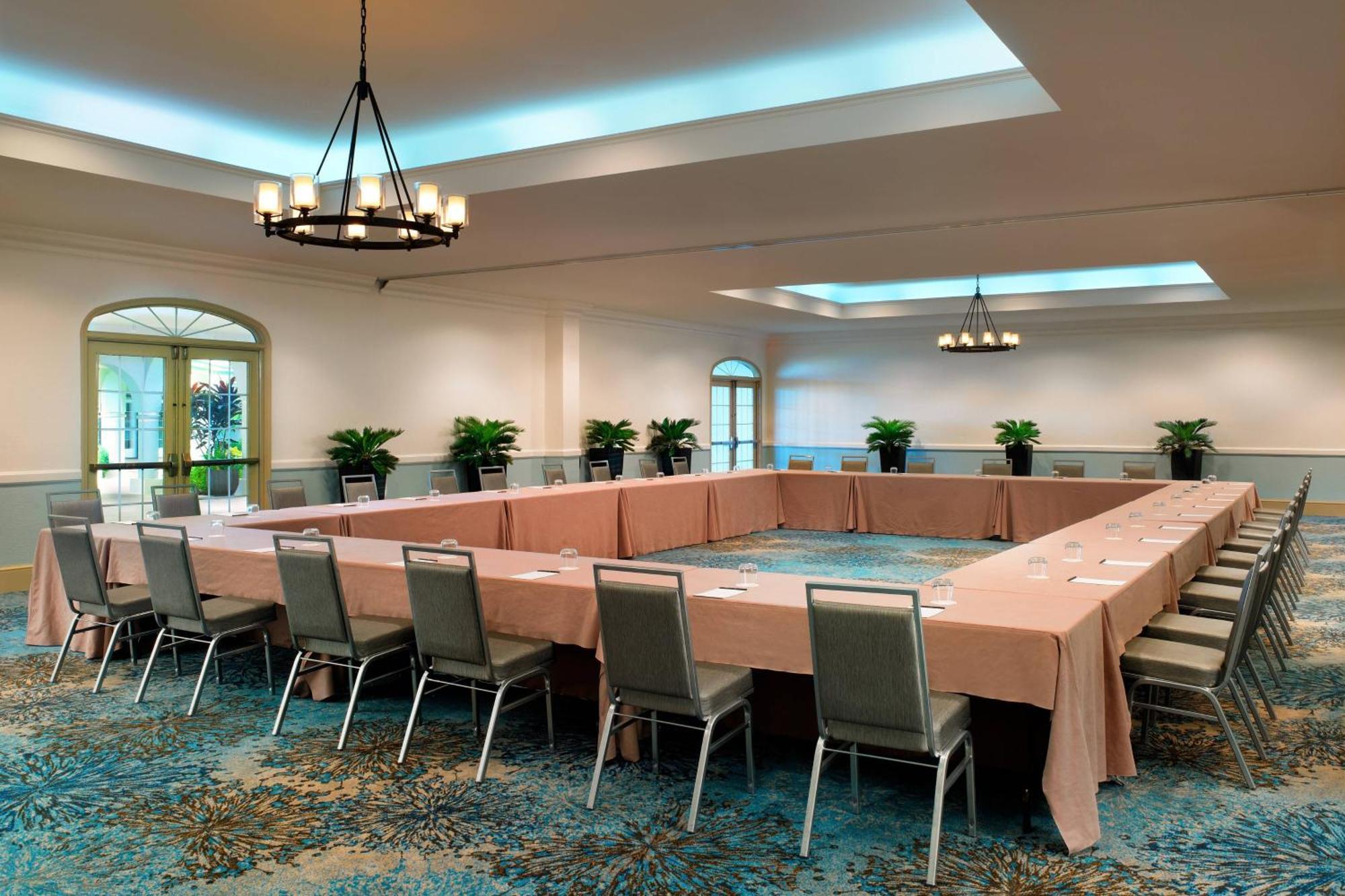The Westin Grand Cayman Seven Mile Beach Resort & Spa West Bay Exterior photo
